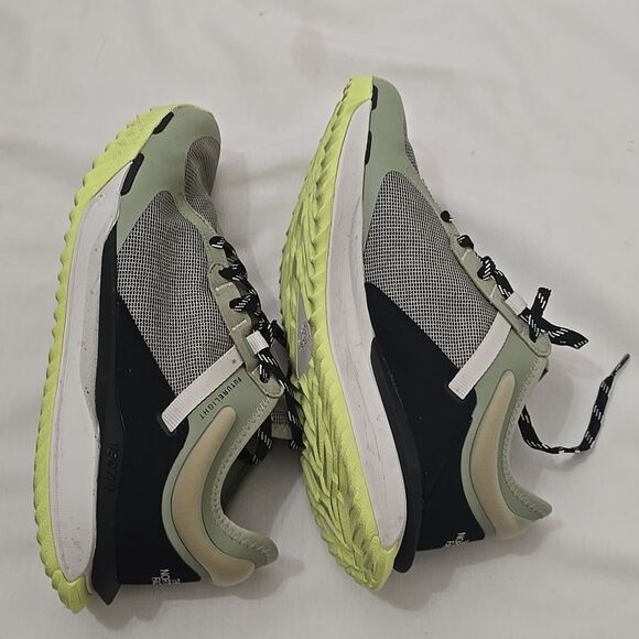 The North Face Vectiv Escape I Futurelight Tea Green/Sharp Green Mens Size 8.5 - Picture 8 of 8